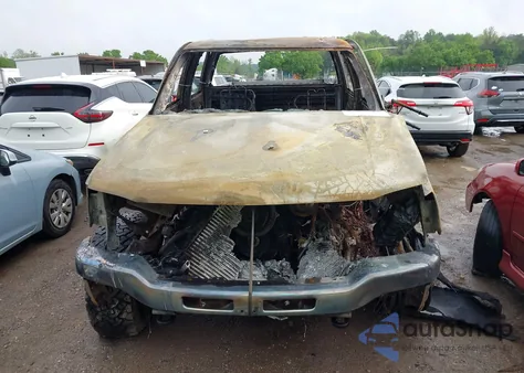 2006 GMC Sierra 2500Hd Slt from USA, damaged, VIN 1GTHK23DX6F213972